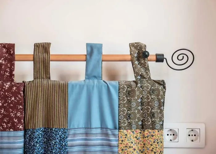 別荘 La Casa De La Vega テルエル